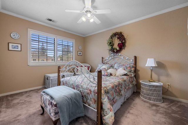 1807 Orchis Ct, Lodi, CA 95242