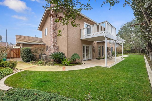 1807 Orchis Ct, Lodi, CA 95242