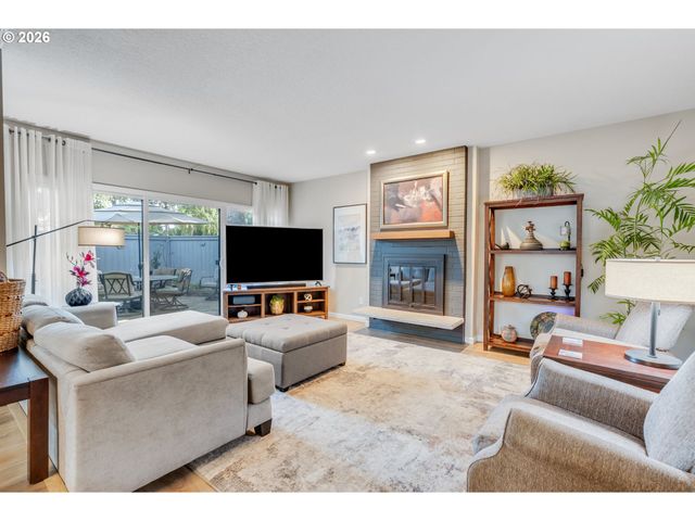 4244 Ne 125TH Pl, Portland, OR 97230
