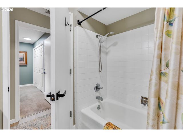 4244 Ne 125TH Pl, Portland, OR 97230