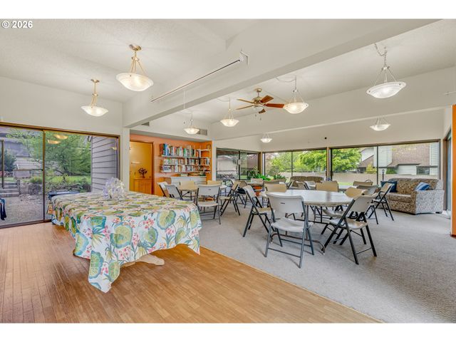 4244 Ne 125TH Pl, Portland, OR 97230