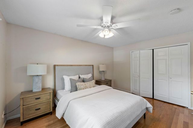 3098 Evelyn Street, Roseville, MN 55113