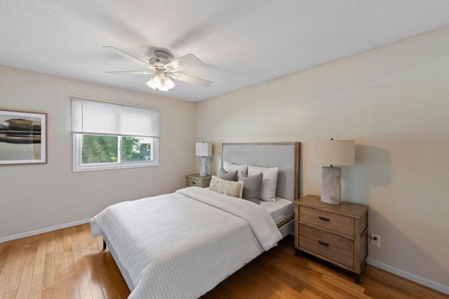 3098 Evelyn Street, Roseville, MN 55113