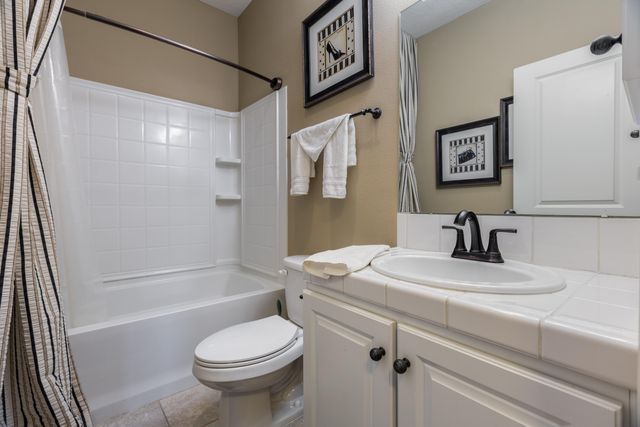 721 Promenade Trail SW, Los Lunas, NM 87031