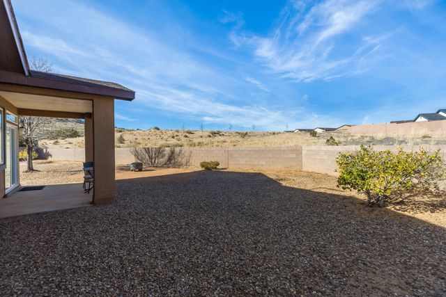 721 Promenade Trail SW, Los Lunas, NM 87031