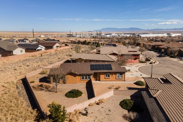 721 Promenade Trail SW, Los Lunas, NM 87031