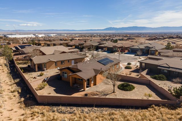721 Promenade Trail SW, Los Lunas, NM 87031