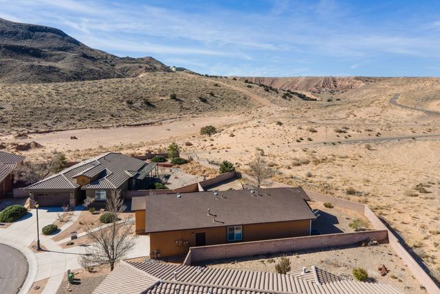 721 Promenade Trail SW, Los Lunas, NM 87031