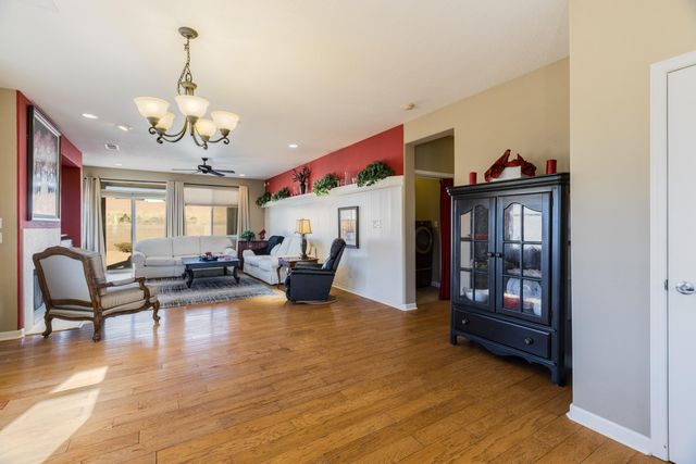 721 Promenade Trail SW, Los Lunas, NM 87031