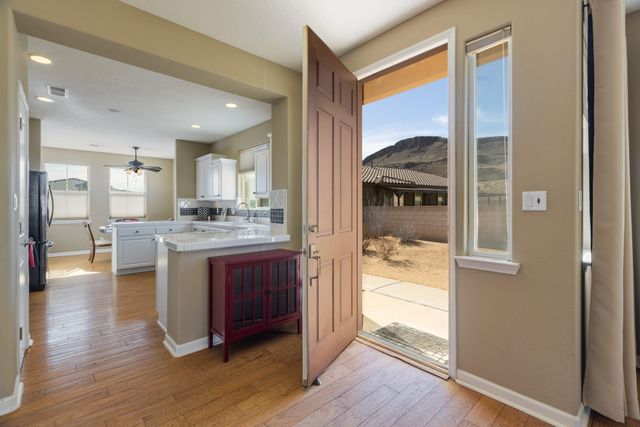 721 Promenade Trail SW, Los Lunas, NM 87031