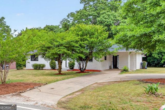207 Buena Vista Street, Winder, GA 30680