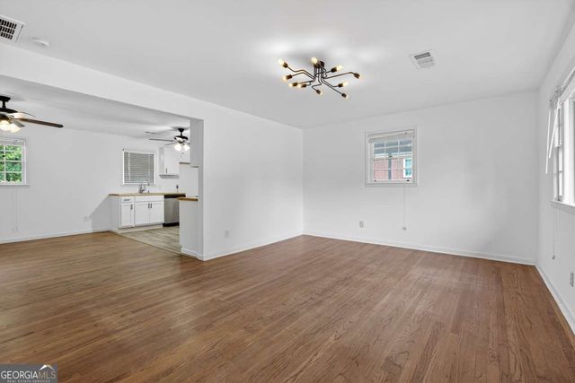 207 Buena Vista Street, Winder, GA 30680