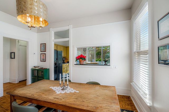 1943 CARR AVE, Memphis, TN 38104