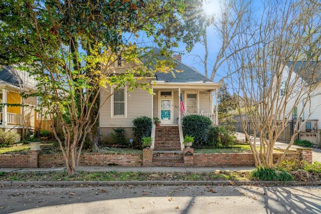 1943 CARR AVE, Memphis, TN 38104