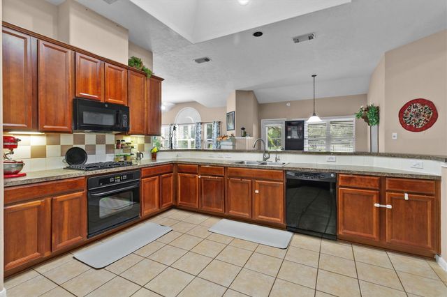 30015 Marion Meadow Lane, Spring, TX 77386
