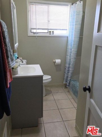 4072 Hillcrest Drive D, Los Angeles, CA 90008