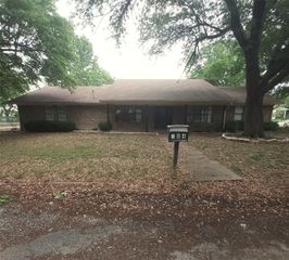 504 Gaddy Street, Farmersville, TX 75442