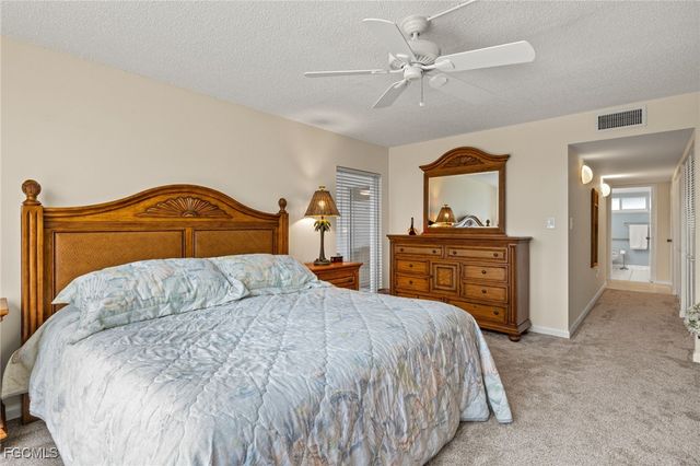 200 Periwinkle WAY 216, Sanibel, FL 33957