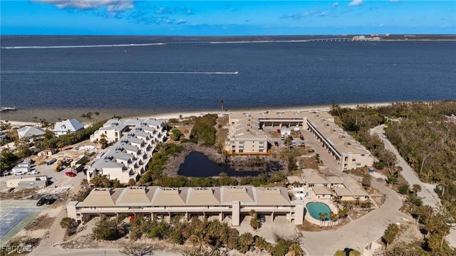 200 Periwinkle WAY 216, Sanibel, FL 33957