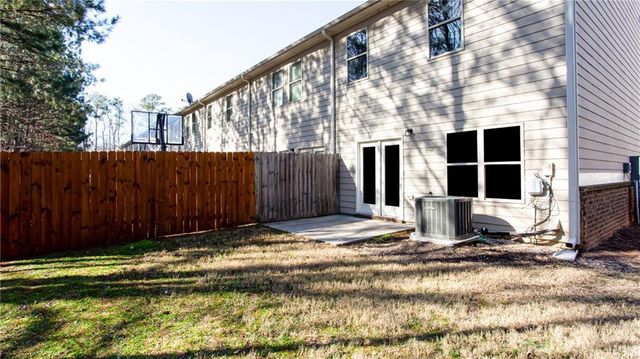 1545 Iris Walk, Jonesboro, GA 30238