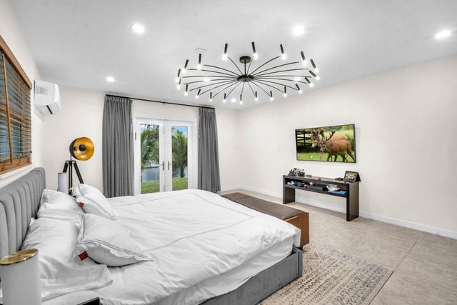 4521 SW 34th Dr, Fort Lauderdale, FL 33312