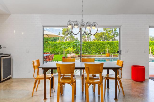 2175 S Pebble Beach Drive, Palm Springs, CA 92264