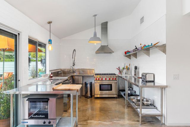 2175 S Pebble Beach Drive, Palm Springs, CA 92264