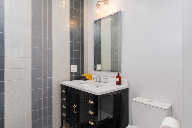 2175 S Pebble Beach Drive, Palm Springs, CA 92264