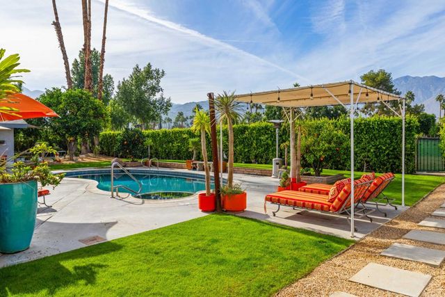 2175 S Pebble Beach Drive, Palm Springs, CA 92264