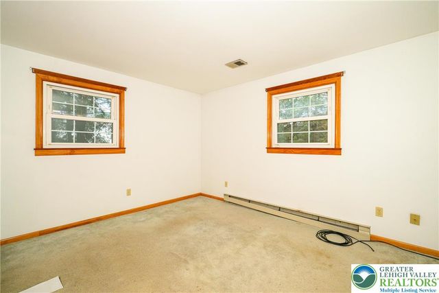 540 Hilldale Drive, Moore Twp, PA 18014