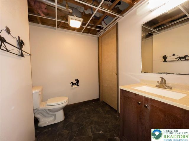 540 Hilldale Drive, Moore Twp, PA 18014