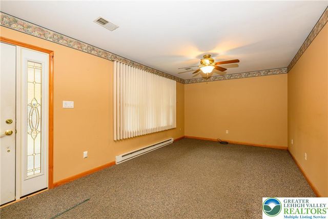 540 Hilldale Drive, Moore Twp, PA 18014