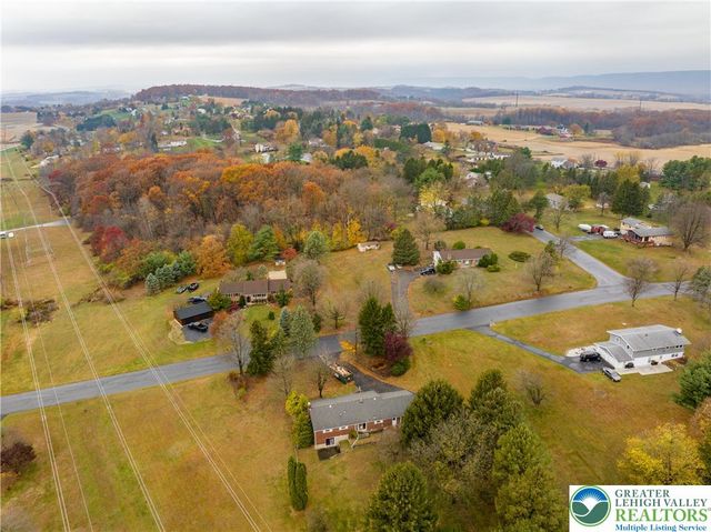 540 Hilldale Drive, Moore Twp, PA 18014