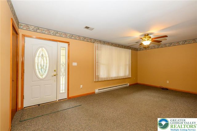 540 Hilldale Drive, Moore Twp, PA 18014