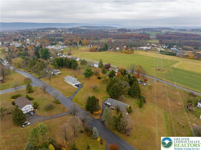 540 Hilldale Drive, Moore Twp, PA 18014