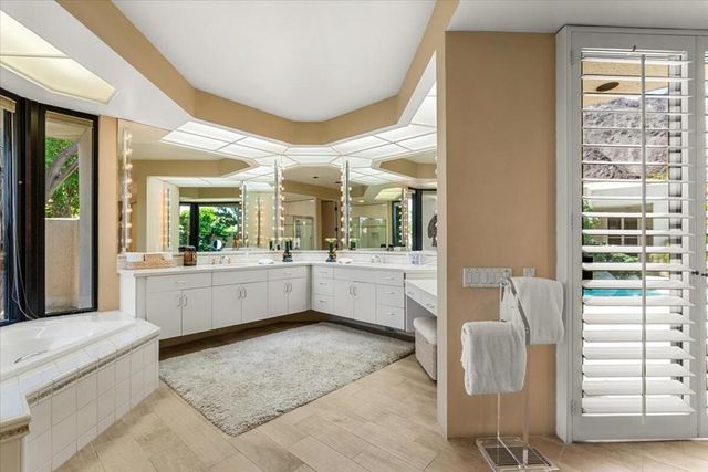77181 Calle Flora, La Quinta, CA 92253