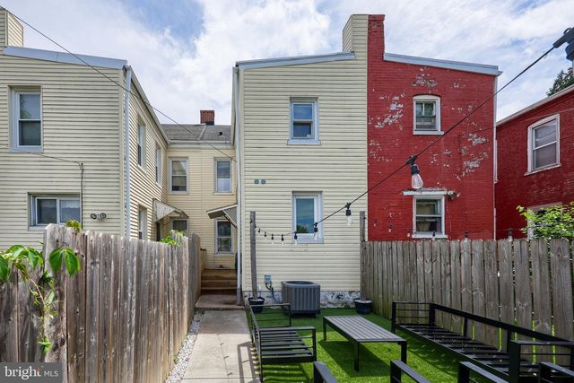 737 E MARION ST, Lancaster, PA 17602