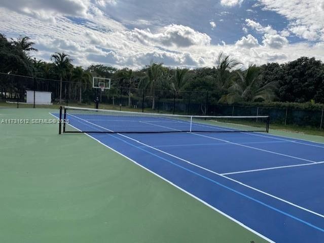 14875 SW 212th St, Miami, FL 33187