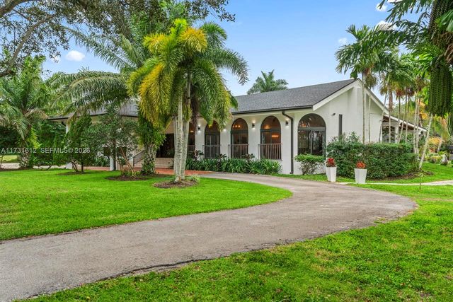 14875 SW 212th St, Miami, FL 33187