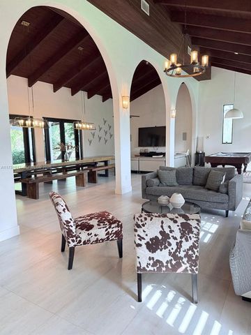 14875 SW 212th St, Miami, FL 33187