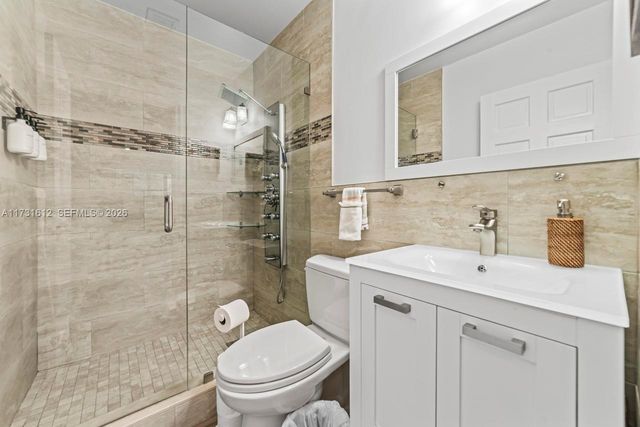 14875 SW 212th St, Miami, FL 33187