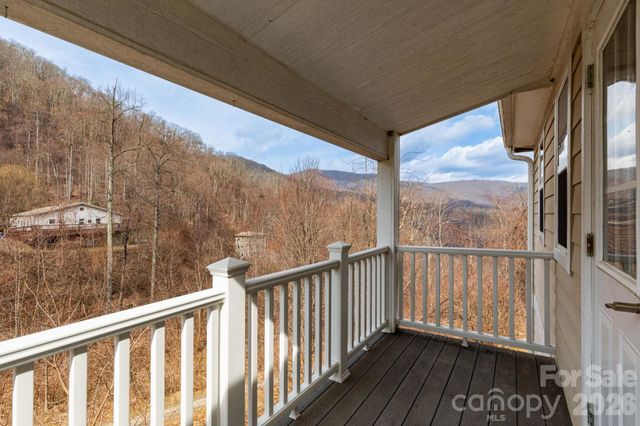 12 Lila Lane, Clyde, NC 28721