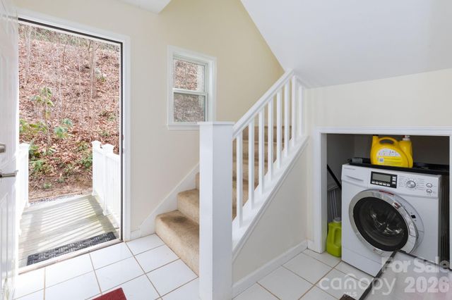 12 Lila Lane, Clyde, NC 28721