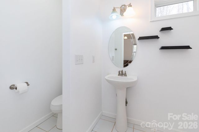 12 Lila Lane, Clyde, NC 28721