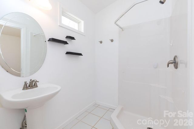 12 Lila Lane, Clyde, NC 28721