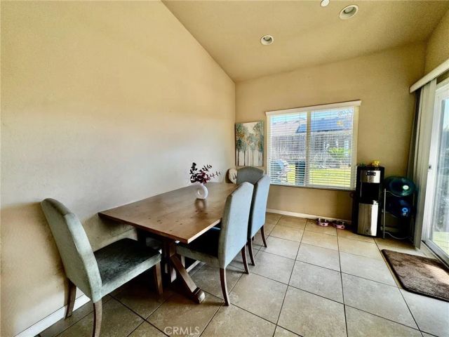 5702 Morning Breeze, Bakersfield, CA 93314