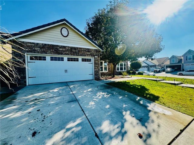5702 Morning Breeze, Bakersfield, CA 93314