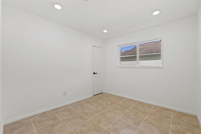 9930 Valley Lake Drive, Houston, TX 77078
