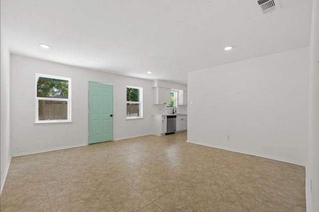 9930 Valley Lake Drive, Houston, TX 77078