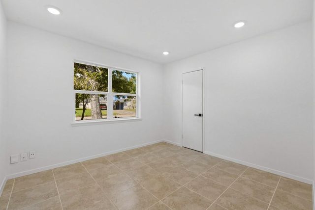9930 Valley Lake Drive, Houston, TX 77078